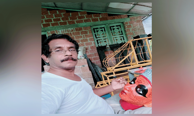 അറബ് നിർമിതികളിൽ മലയാള ട്ടച്ചു മായി അർജുൻ വെങ്ങര അറബ് നിർമിതികളിൽ മലയാള ട്ടച്ചു മായി അർജുൻ വെങ്ങര