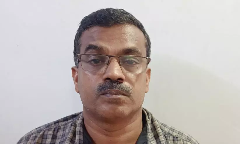 കെ.എസ്.ആർ.ടി.സി ബസിൽ യുവതിയോട് മോശമായി പെരുമാറിയെന്ന്; കാലിക്കറ്റ് സർവകലാശാല ജീവനക്കാരൻ അറസ്റ്റിൽ