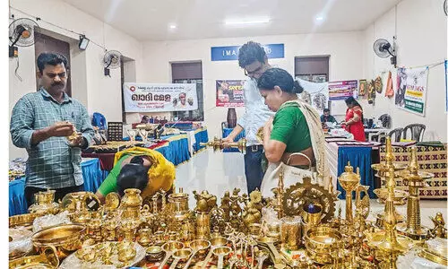 പാലക്കാടിന്റെ കരവിരുതറിയിച്ച് ഗാന്ധി കരകൗശലമേള