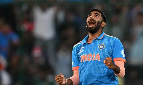 ബുംറ തന്നെയാണ് ലോകത്തെ ഏറ്റവും മികച്ച ബൗളർ -വസീം അക്രം