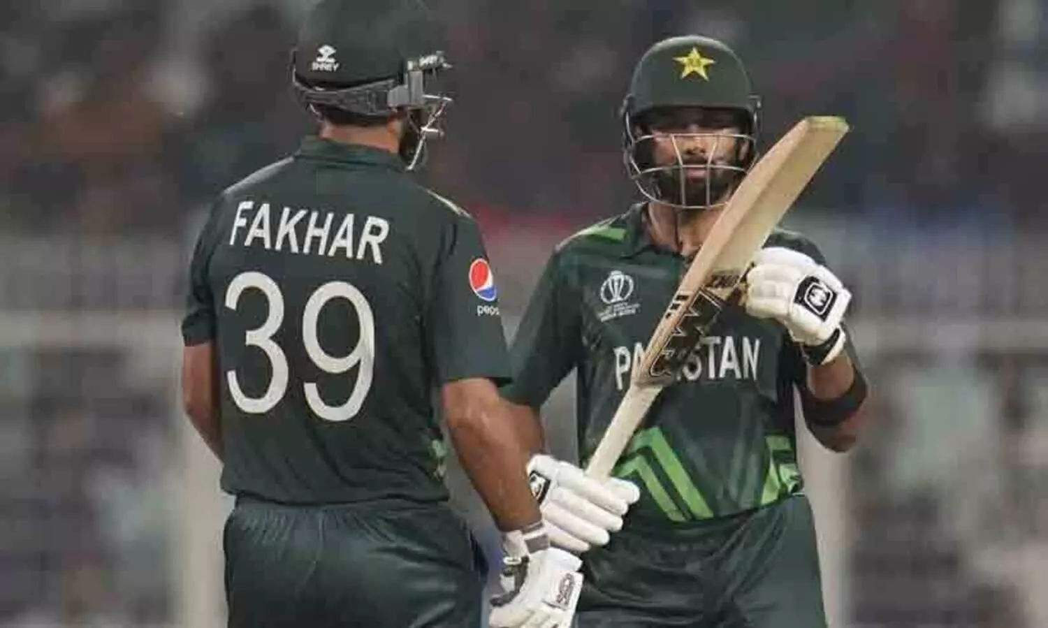 ഫഖർ സമാനും അബ്ദുള്ള ഷഫീഖിനും അർധസെഞ്ച്വറി; ബംഗ്ലാദേശിനെതിരെ പാകിസ്താന് ഏഴു വിക്കറ്റ് ജയം
