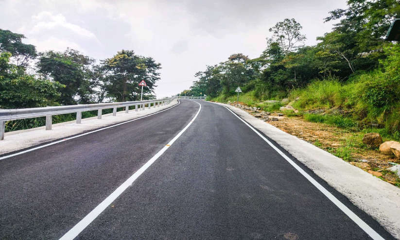 ഇലവീഴാപ്പൂഞ്ചിറ-മേലുകാവ് റോഡ് ഇലവീഴാപ്പൂഞ്ചിറ-മേലുകാവ് റോഡ്