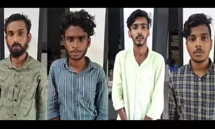 ജാനകിക്കാട് കൂട്ടബലാത്സംഗം: രണ്ടാം പ്രതിക്ക് 30 വർഷം തടവ്, മൂന്ന് പ്രതികൾക്ക് ജീവപര്യന്തം ജാനകിക്കാട് കൂട്ടബലാത്സംഗം: രണ്ടാം പ്രതിക്ക് 30 വർഷം തടവ്, മൂന്ന് പ്രതികൾക്ക് ജീവപര്യന്തം