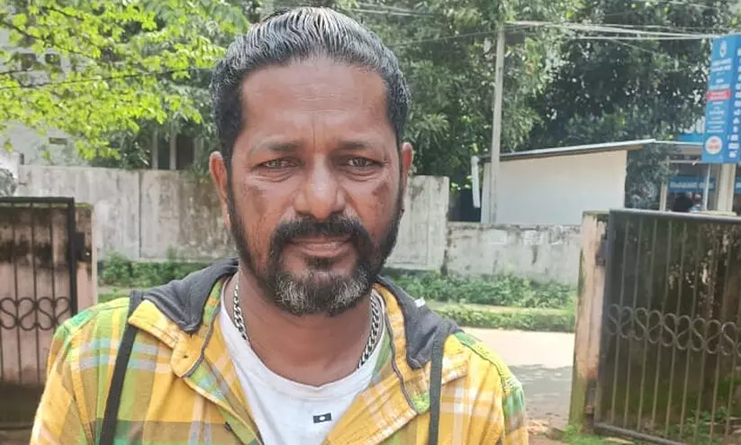 അ​ന​ധി​കൃ​ത മ​ദ്യ​ക്ക​ച്ച​വ​ടം; നി​ര​വ​ധി​ക്കേ​സി​ലെ പ്ര​തി പി​ടി​യി​ൽ