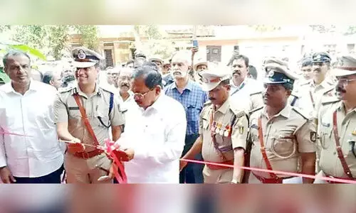 പൊ​ലീ​സിലെ നിയമനങ്ങൾ; ബി​രു​ദ​ധാ​രി​ക​ൾ​ക്ക് മു​ൻ​ഗ​ണ​ന നൽകുന്നത് പരിഗണനയിൽ -ആ​ഭ്യ​ന്ത​ര മ​ന്ത്രി