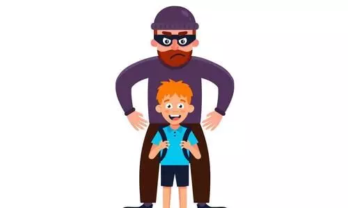 താനൂരിൽ രണ്ടിടത്ത് വിദ്യാർഥികളെ തട്ടിക്കൊണ്ടുപോകാൻ ശ്രമമെന്ന്