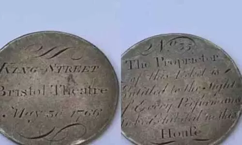 വെള്ളി നാണയത്തിന്‍റെ പഴക്കം 250 വർഷം, ലേലം പിടിക്കുന്നവർക്ക് സമ്മാനം സൗജന്യ ടിക്കറ്റ്