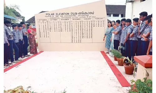 വി​ദ്യാ​ല​യ​മു​റ്റ​ത്ത്​ ‘സൂ​ര്യ​ഘ​ടി​കാ​രം’ വീ​ണ്ടും ച​ലി​ച്ചു​തു​ട​ങ്ങി