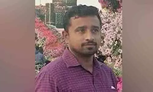 A Malayali died after his car caught fire in Ajman
