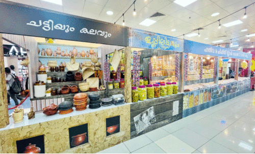 നാ​ട്ടോ​ർ​മ​ക​ളും രു​ചി​ക​ളു​മാ​യി സ​ഫാ​രി​യി​ൽ ‘ത​ട്ടു​ക​ട’ പ്ര​മോ​ഷ​ൻ