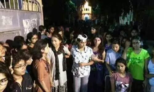 3 men on bike harass, strip IIT-BHU student, make video of her near hostel