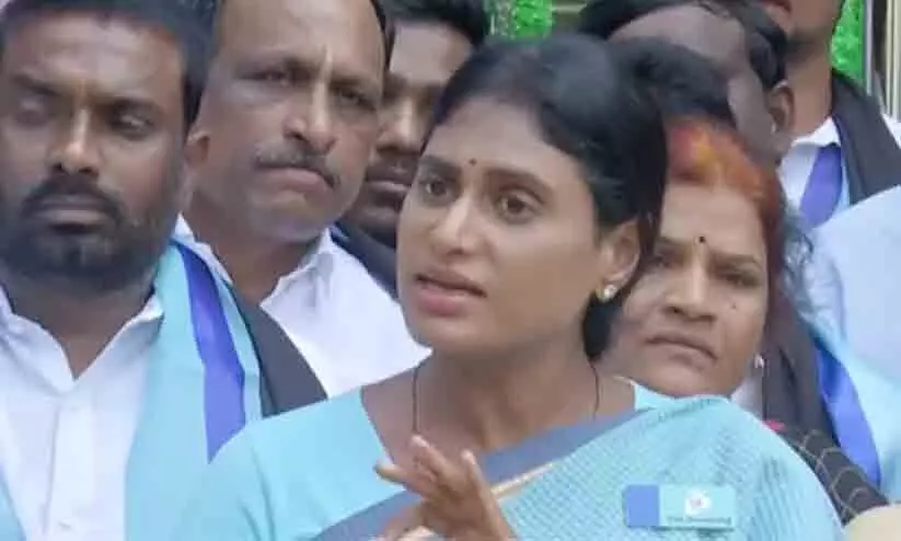 Jagan Reddys Sister YS Sharmila Wont Contest Telangana Polls Jagan Reddys Sister YS Sharmila Wont Contest Telangana Polls