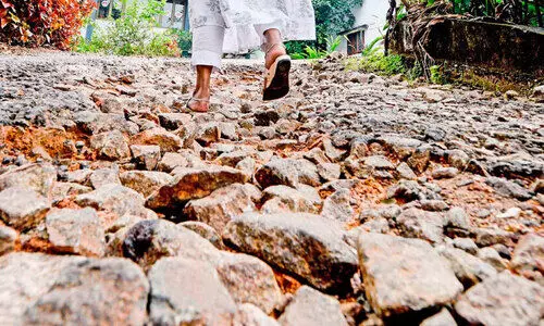 കോട്ടയം ജില്ല ജനറൽ ആശുപത്രിയിൽ ഓഫ് റോഡ് ! കോട്ടയം ജില്ല ജനറൽ ആശുപത്രിയിൽ ഓഫ് റോഡ് !