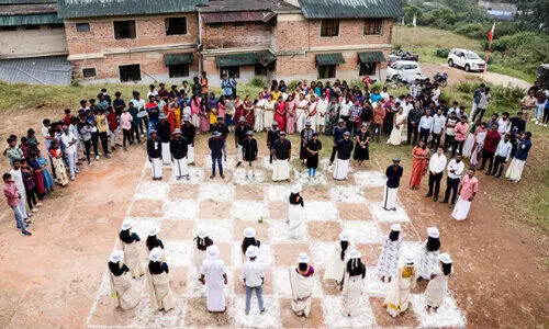 മൂന്നാര് കോളജ് ഇനി സമ്പൂര്ണ ചെസ് സാക്ഷര കലാലയം മൂന്നാര് കോളജ് ഇനി സമ്പൂര്ണ ചെസ് സാക്ഷര കലാലയം