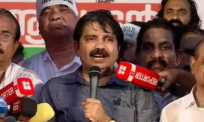 ഫലസ്തീൻ ഐക്യദാർഢ്യ റാലി: ആര്യാടൻ ഷൗക്കത്തിന് പാർട്ടി പരിപാടികളിൽ വിലക്ക്, വീണ്ടും നോട്ടീസ് നൽകും ഫലസ്തീൻ ഐക്യദാർഢ്യ റാലി: ആര്യാടൻ ഷൗക്കത്തിന് പാർട്ടി പരിപാടികളിൽ വിലക്ക്, വീണ്ടും നോട്ടീസ് നൽകും