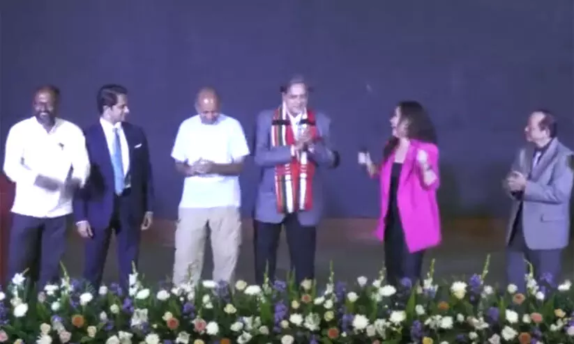 shahi tharoor dance with mizo song