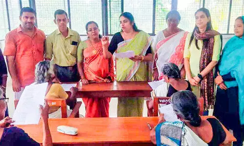 സാ​ക്ഷ​ര​ത പ​രീ​ക്ഷ​യി​ൽ ഒ​ന്നാ​മ​താ​യി 75കാ​രി കാ​ളി​ക്കു​ട്ടി