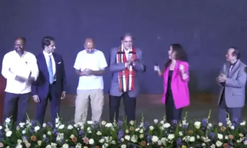 shahi tharoor dance with mizo song