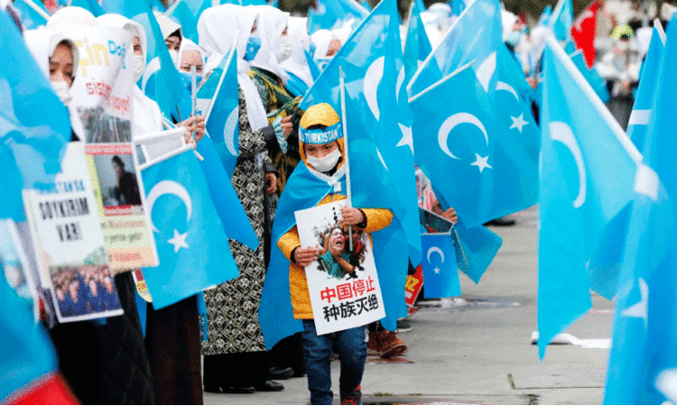 അടഞ്ഞ വാതിലുകൾ