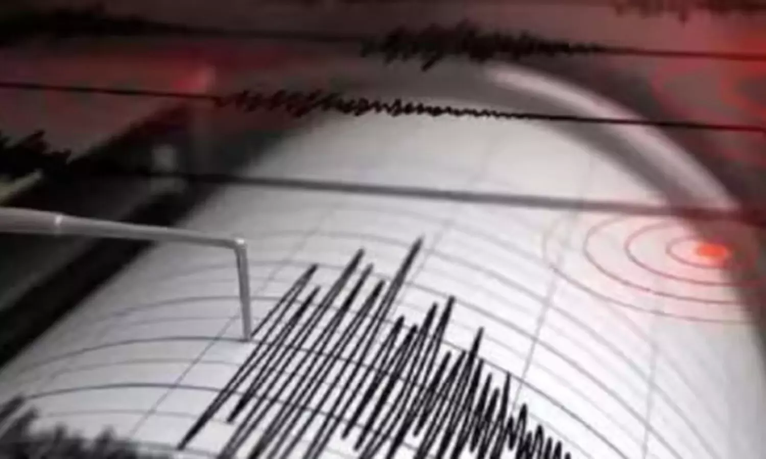 ഫിലിപ്പീൻസിൽ ഭൂകമ്പം, റിക്ടർ സ്കെയിലിൽ 7.5 തീവ്രത; സുനാമി മുന്നറിയിപ്പ്