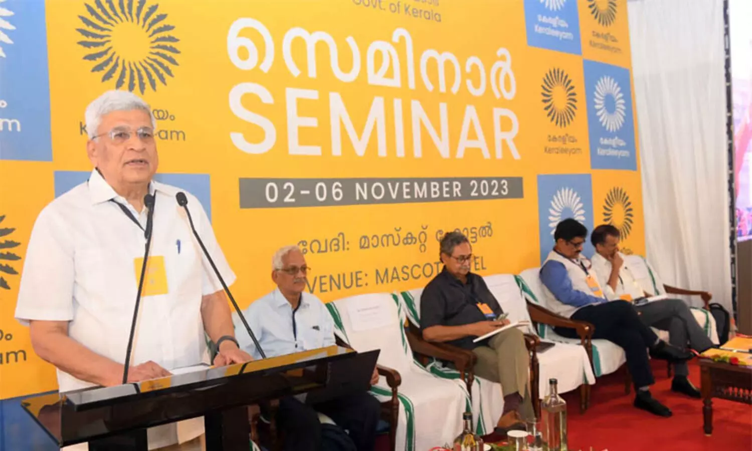 ജി.ഡി.പി മാത്രം അടിസ്ഥാനമാക്കി രാജ്യത്തിന്റെ സാമ്പത്തിക വളര്‍ച്ചയെ അളക്കാനാവില്ലെന്ന് പ്രകാശ് കാരാട്ട്