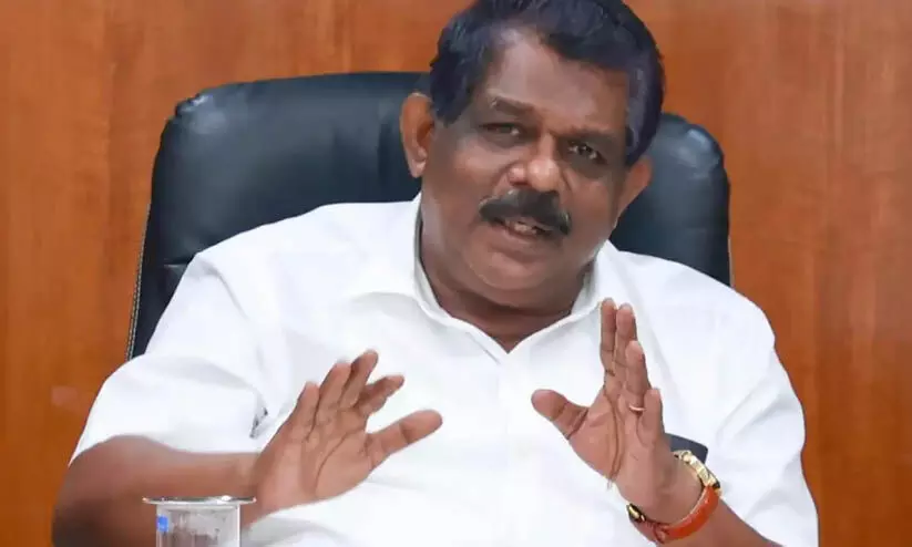 എ.ഐ കാമറ: പുക പരിശോധനാ സർട്ടിഫിക്കറ്റിന് പിഴ കുടിശ്ശിക ബാധകമാക്കുമെന്ന് ആന്റണി രാജു എ.ഐ കാമറ: പുക പരിശോധനാ സർട്ടിഫിക്കറ്റിന് പിഴ കുടിശ്ശിക ബാധകമാക്കുമെന്ന് ആന്റണി രാജു