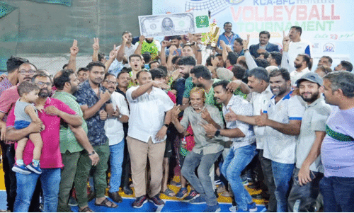 കെ.​സി.​എ-​ഇ​ന്റ​ർ​നാ​ഷ​ന​ൽ വോ​ളി​ബാ​ൾ: കെ.​എം.​സി.​സി ഷി​ഫ അ​ൽ ജ​സീ​റ ഹോ​സ്പി​റ്റ​ൽ ടീം ​​​ജേ​താ​ക്ക​ൾ