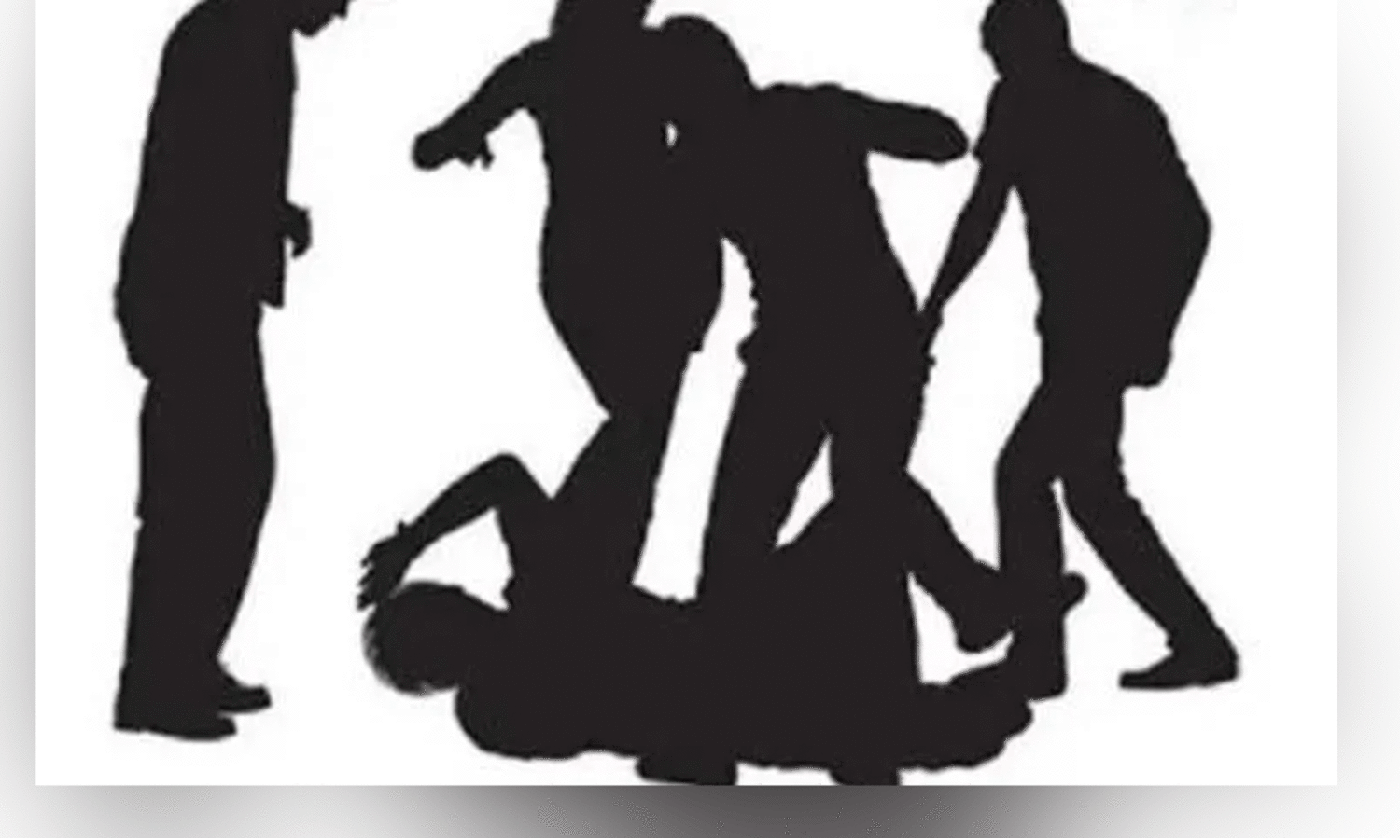 മണ്ണുമാന്തി യന്ത്രമോഷണം: വാർത്ത സമൂഹമാധ്യമങ്ങളിൽ പങ്കുവെച്ചതിന് യുവാവിന് മർദനം