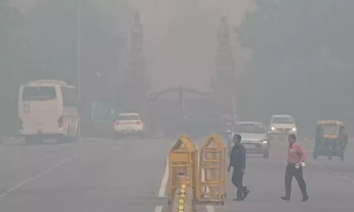 ഡൽഹി മലിനീകരണം: വൈക്കോൽ കത്തിക്കുന്നതിനെതിരെ നടപടിക്ക് നിർദേശം