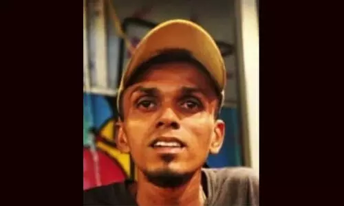 തൃശൂരിൽ ട്രെയിനിറങ്ങിയവരുടെ ബാഗ് തട്ടിപ്പറിച്ചു; തർക്കത്തിനിടെ യുവാവ് കുത്തേറ്റുമരിച്ചു