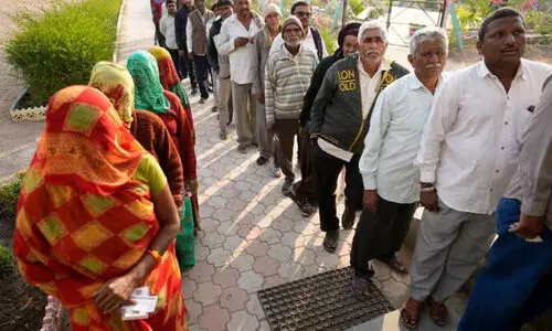 കനത്ത സുരക്ഷയിൽ ഛത്തീസ്ഗഢിലും മിസോറാമിലും ആദ്യഘട്ട വോട്ടെടുപ്പ്