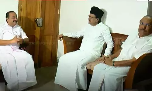 വി.ഡി. സതീശൻ പാണക്കാട് സന്ദർശിച്ചു; ‘ലീഗുമായുള്ളത് സഹോദര ബന്ധം, ഒരു അഭിപ്രായ വ്യത്യാസവുമില്ല’