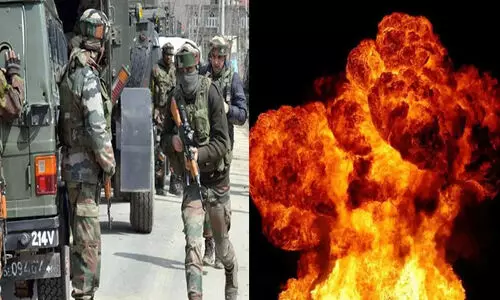 ഛത്തി​സ്ഗ​ഢി​ൽ തെരഞ്ഞെടുപ്പിനിടെ നക്സൽ ബോംബാക്രമണം; സി.ആർ.പി.എഫ് കമാൻഡോയ്ക്ക് പരിക്കേറ്റു