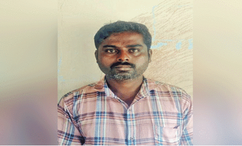 യു​വാ​വി​ന്റെ മ​ര​ണം കൊ​ല​പാ​ത​കം; പ്ര​തി പി​ടി​യി​ൽ