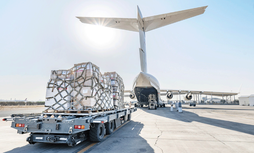 ഗസ്സക്ക് സഹായമായി സോളാർ പാനലുകളും 40 ടൺ സഹായം കൂടി അയച്ചു ഗസ്സക്ക് സഹായമായി സോളാർ പാനലുകളും 40 ടൺ സഹായം കൂടി അയച്ചു