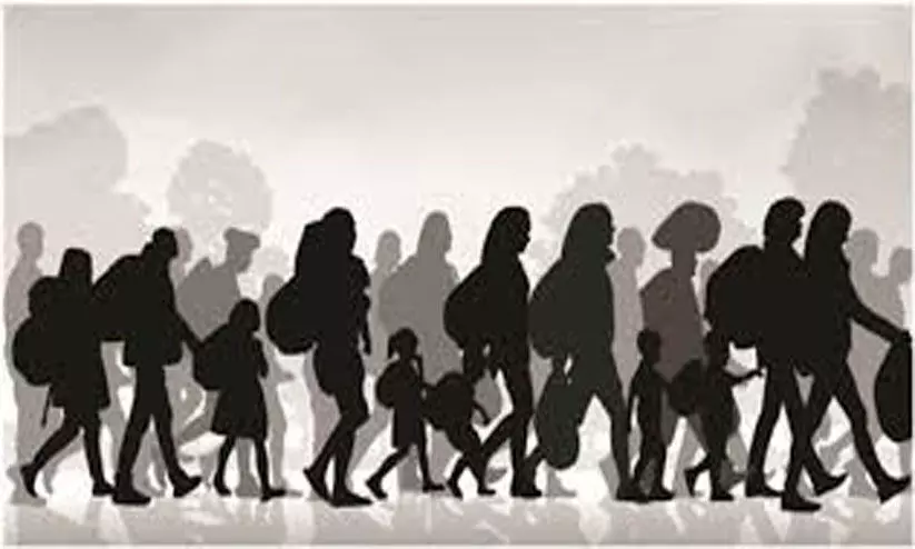 അന്തർസംസ്ഥാന തൊഴിലാളി രജിസ്ട്രേഷൻ; പൊലീസ് നടപടി കൃത്യമായ മാനദണ്ഡങ്ങളില്ലാതെയെന്ന് ആക്ഷേപം അന്തർസംസ്ഥാന തൊഴിലാളി രജിസ്ട്രേഷൻ; പൊലീസ് നടപടി കൃത്യമായ മാനദണ്ഡങ്ങളില്ലാതെയെന്ന് ആക്ഷേപം