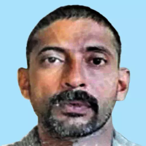 മാ​താ​വി​നെ കൊ​ല​പ്പെ​ടു​ത്തി​യ കേ​സി​ലെ പ്ര​തി തൂ​ങ്ങി​മ​രി​ച്ച​നി​ല​യി​ൽ