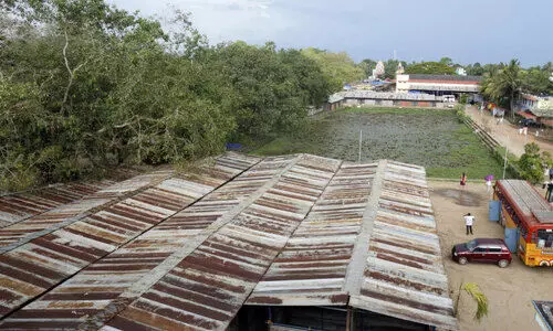 ഭ​ജ​ന​കു​ടി​ലു​ക​ൾ