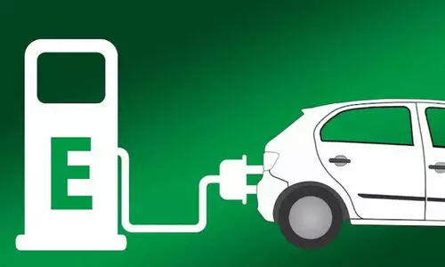 യു.കെയിൽ നിന്നും ഇറക്കുമതി ചെയ്യുന്ന ഇലക്ട്രിക് വാഹനങ്ങളുടെ നികുതി കുറക്കാനൊരുങ്ങി കേന്ദ്രസർക്കാർ