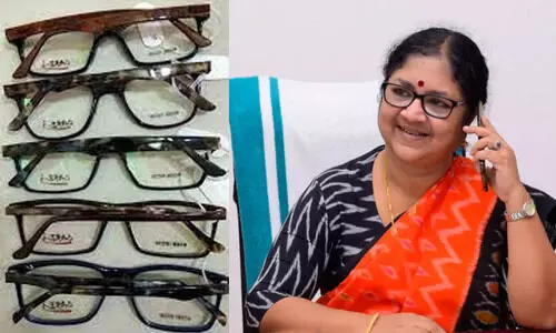 തന്നേക്കാൾ കൂടുതൽ തുക കണ്ണട വാങ്ങാനായി പ്രതിപക്ഷ അംഗങ്ങൾ എഴുതിയെടുത്തിട്ടുണ്ടെന്ന് ആർ. ബിന്ദു