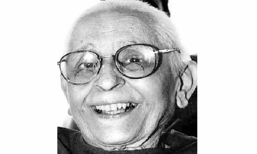 മാ, ​മ​രി​ക്കാ​ത്ത   ന​ക്ഷ​ത്രം