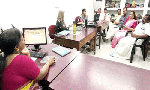 വൈദ്യുതി ബില്ലടച്ചില്ല ബസ്​ സ്റ്റാൻഡിന്‍റെ ഫ്യൂസ്​ ഊരി