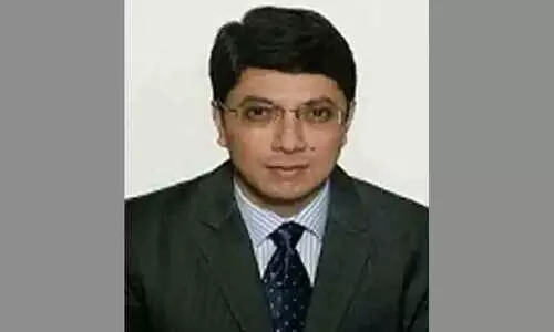 കർണാടക ബാങ്ക് ജനറൽ മാനജർ മുറിവേറ്റ് രക്തം വാർന്ന് മരിച്ച നിലയിൽ