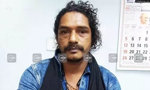 അയ്യപ്പ വേഷത്തിൽ കഞ്ചാവ് കടത്തിയ യുവാവ് പിടിയിൽ