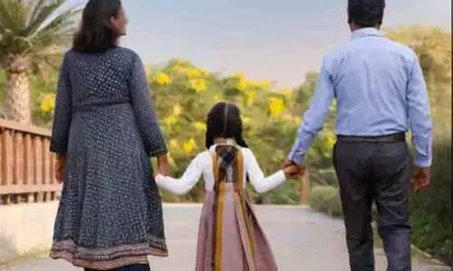 ദത്തെടുത്ത മകൾ ഇണങ്ങുന്നില്ല; ദത്ത്​ റദ്ദാക്കാൻ ദമ്പതികൾ ഹൈകോടതിയിൽ