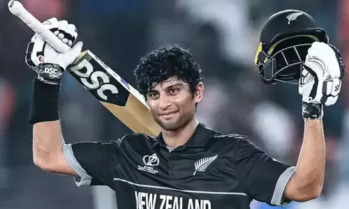 ബുംറയെയും ഡി കോക്കിനെയും പിന്നിലാക്കി; രചിൻ രവീന്ദ്ര മികച്ച താരം