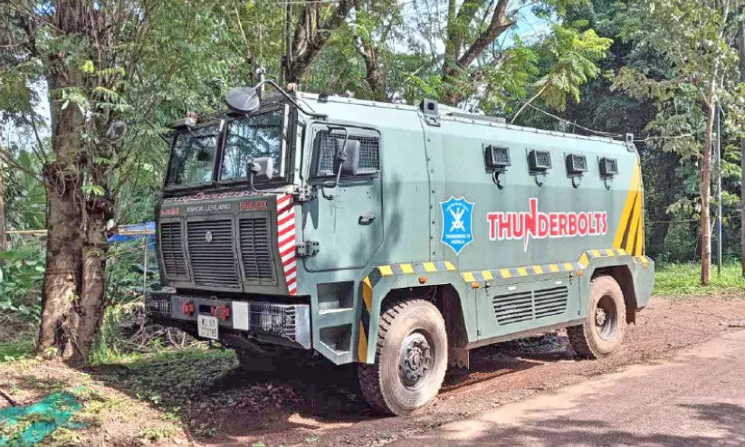 bullet proof vehicle