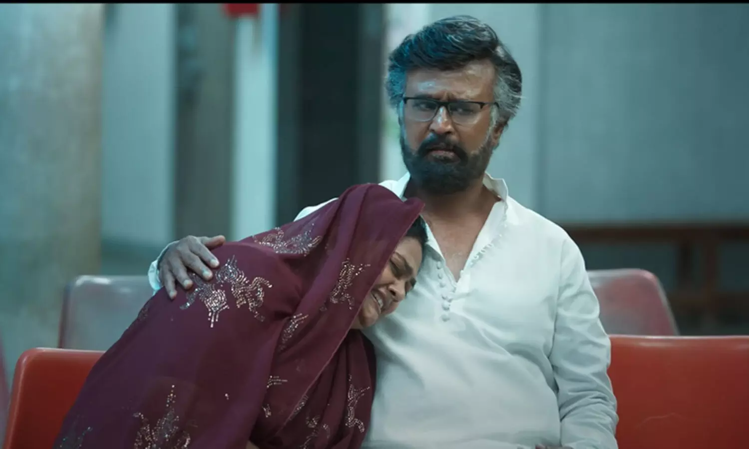 മകൾ സംവിധാനം ചെയ്യുന്ന ചിത്രത്തിൽ ‘മൊയ്തീൻ ഭായ്’ ആയി രജനി; ‘ലാൽ സലാം’ ടീസർ റിലീസായി