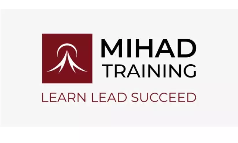 സ​മ്മാ​ന​ങ്ങ​ളു​മാ​യി മി​ഹാ​ദ്​ ട്രെ​യ്​​നി​ങ്​