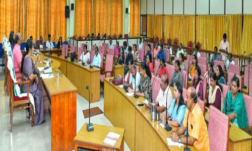 കൊച്ചി വാട്ടർമെട്രോ മാതൃക കൊല്ലത്ത്​ നടപ്പാക്കാൻ ഫണ്ടില്ലെന്ന്​ മന്ത്രി